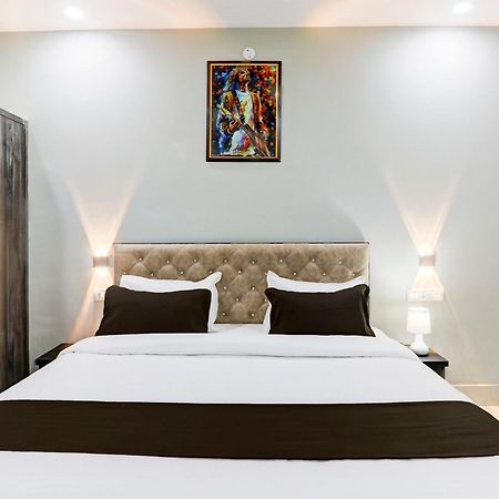 Super Townhouse Gls International 호텔 러크나우 외부 사진