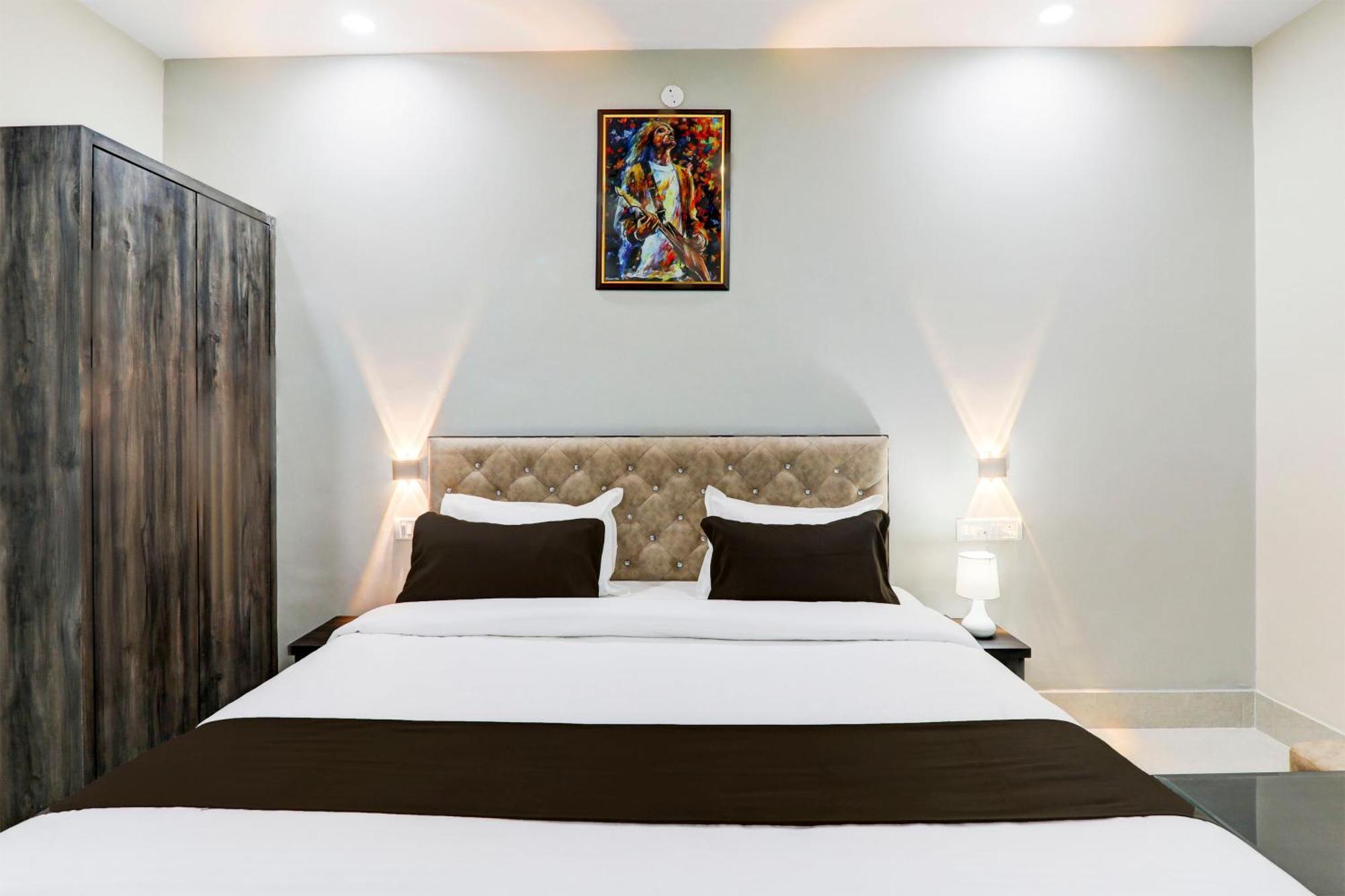 Super Townhouse Gls International 호텔 러크나우 외부 사진